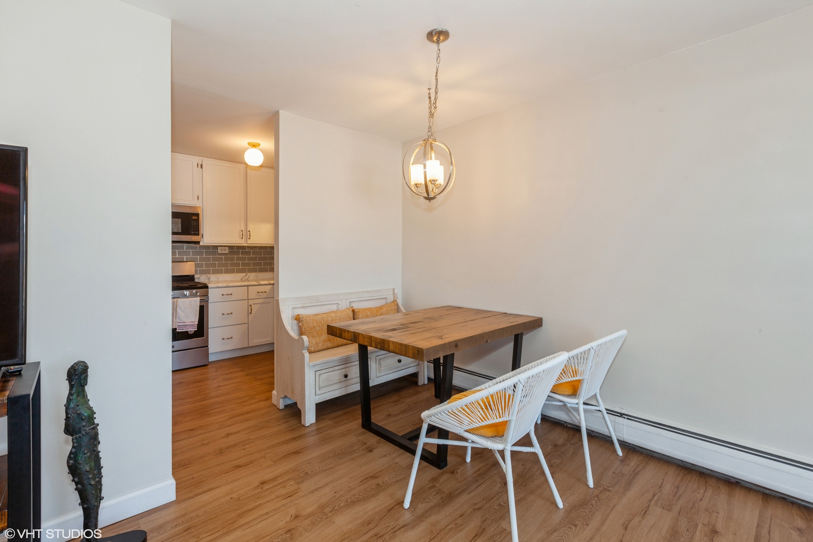 1041 W Ogden Avenue W Unit: 231