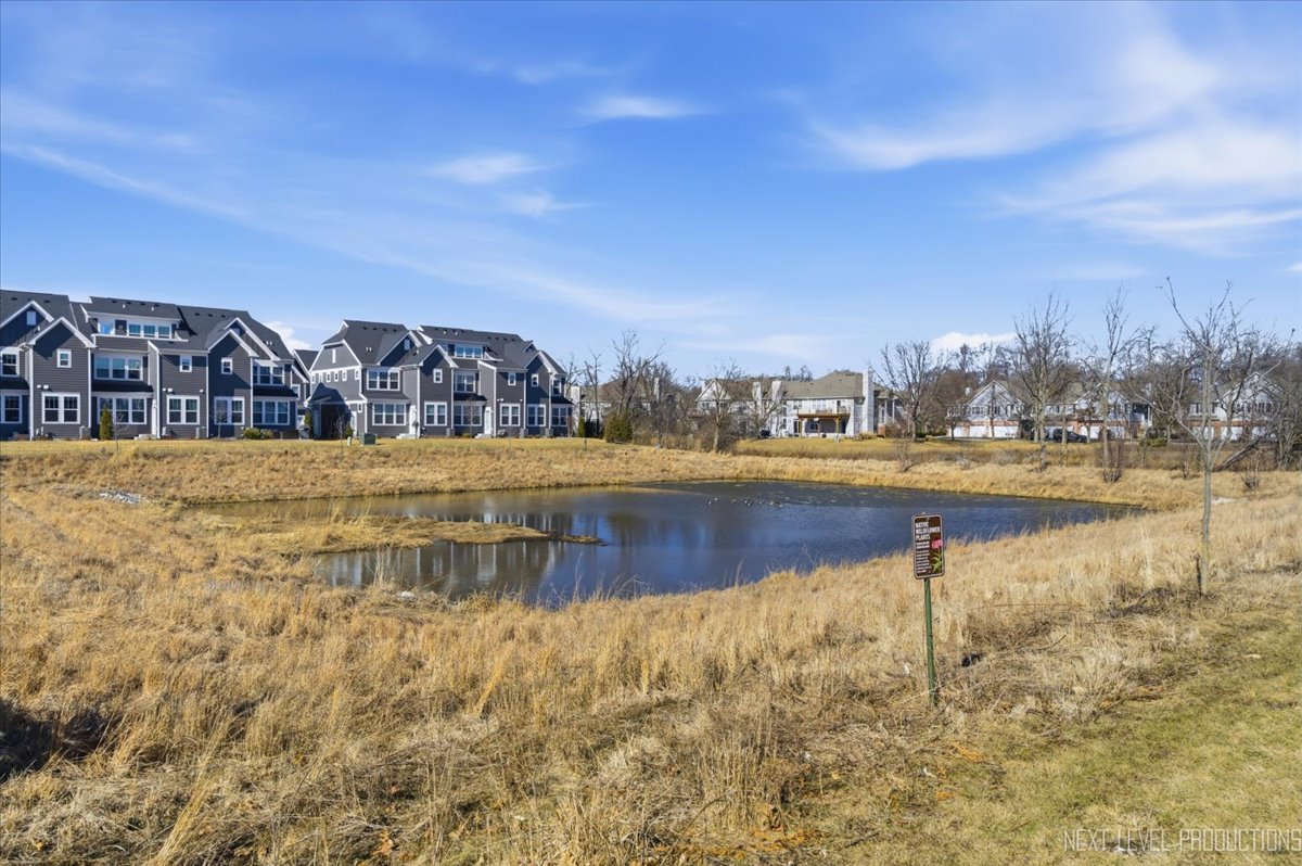 2132 Weatherbee Lane