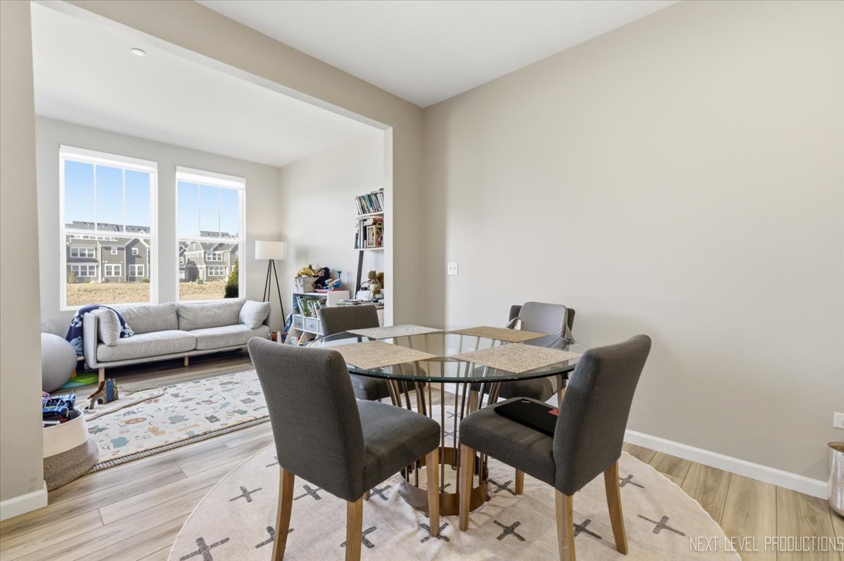 2132 Weatherbee Lane