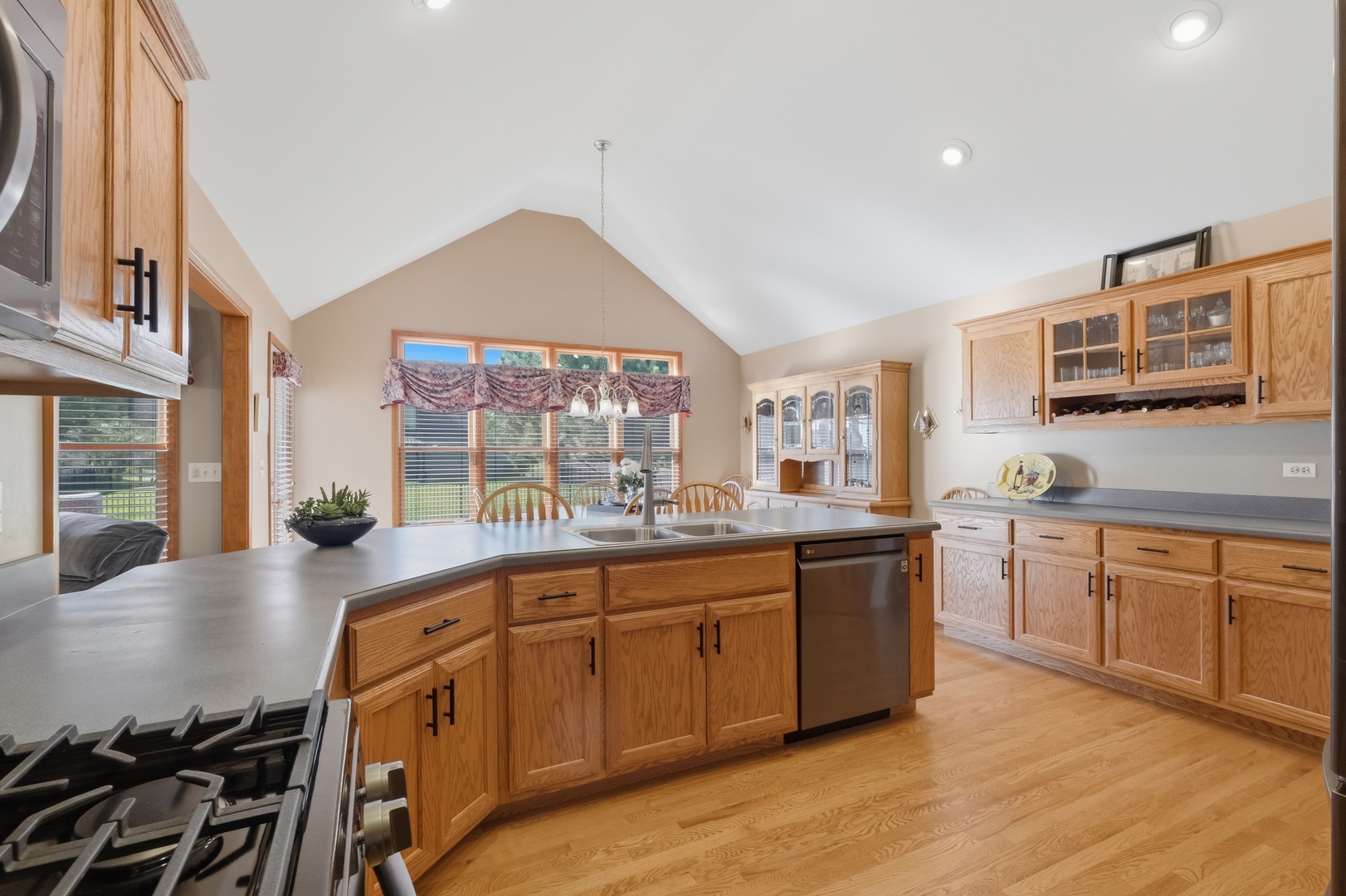 25006 Sandra Lane