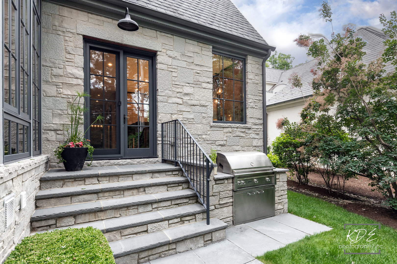 465 White Oak Drive