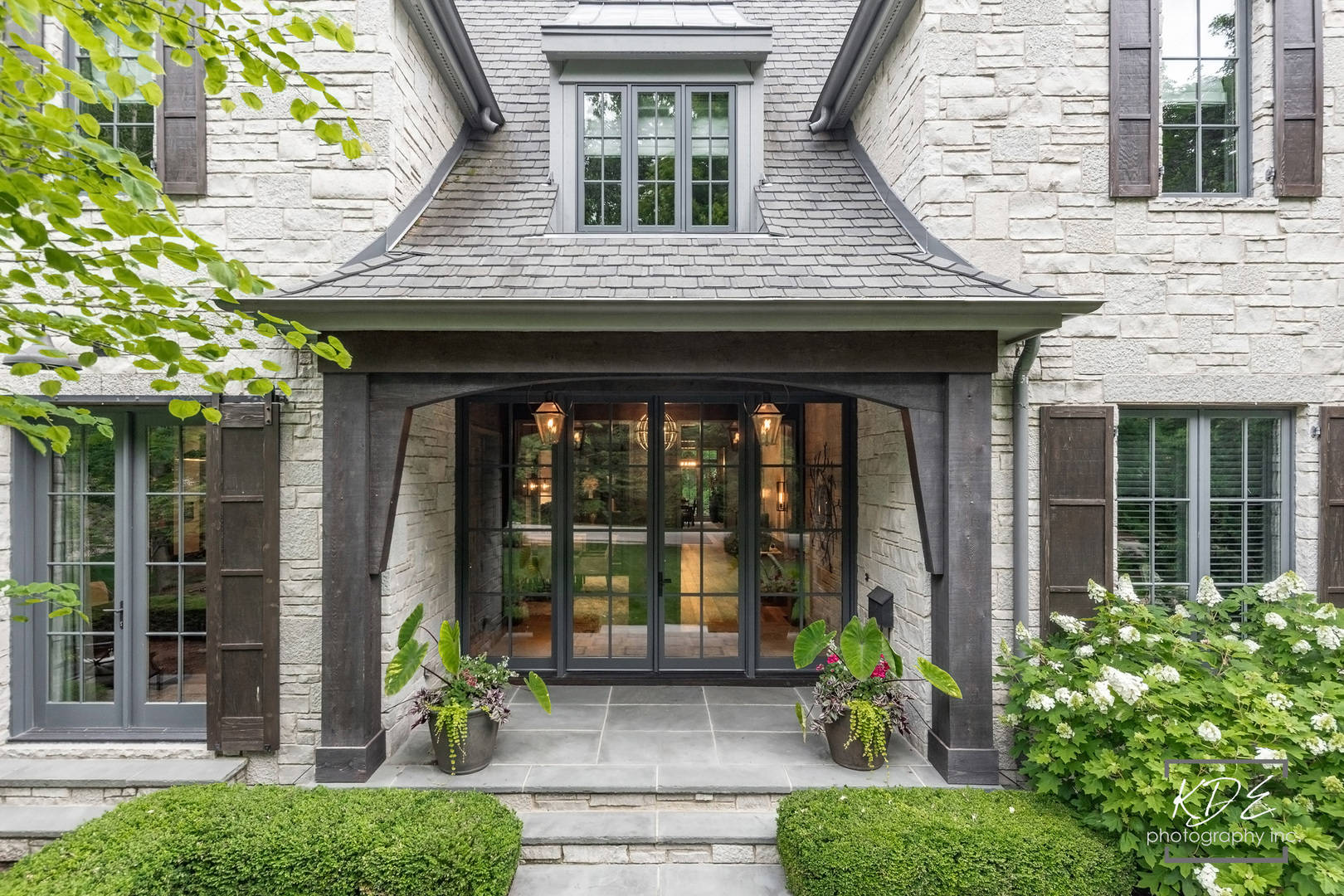 465 White Oak Drive