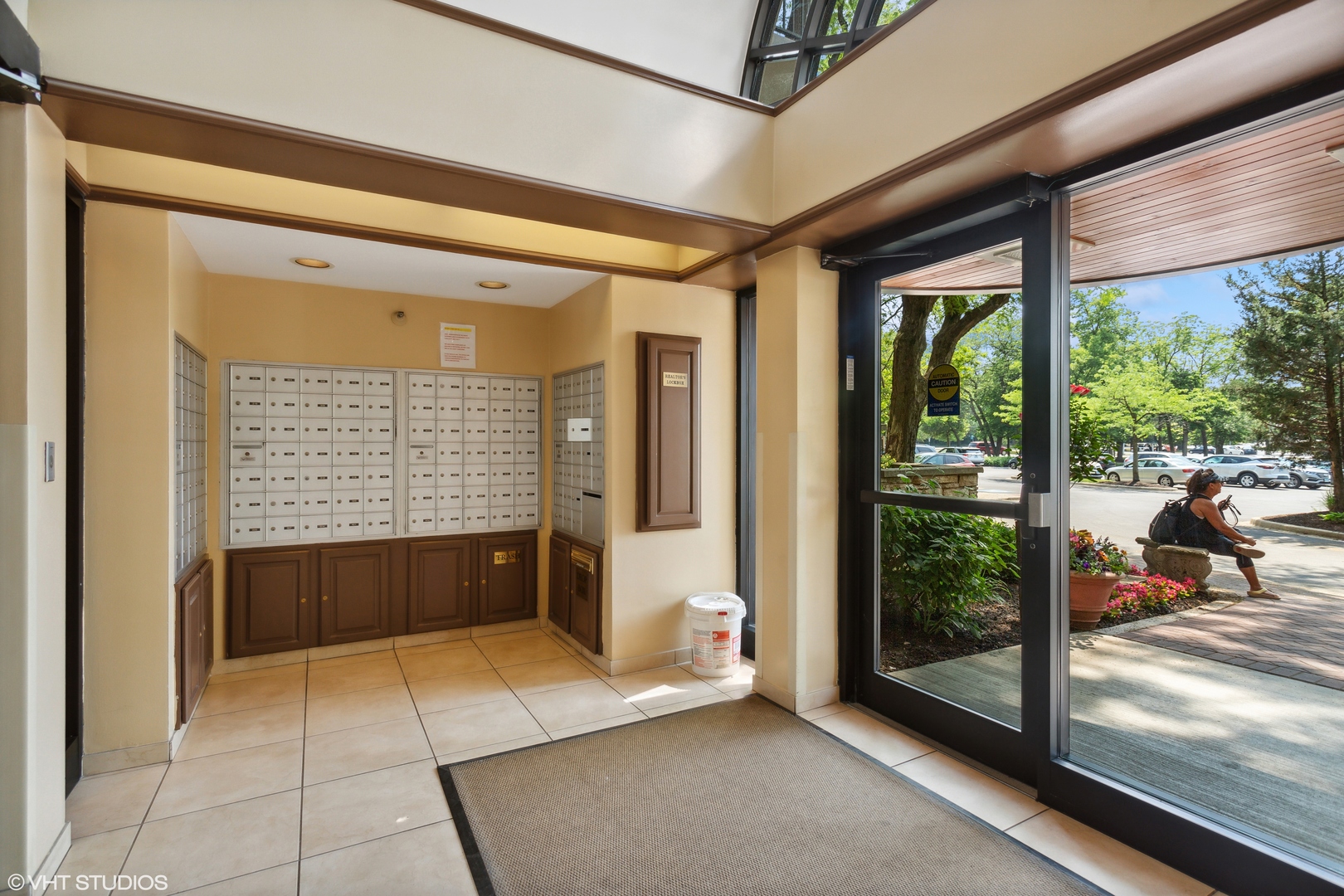 509 Aurora Avenue Unit: 108