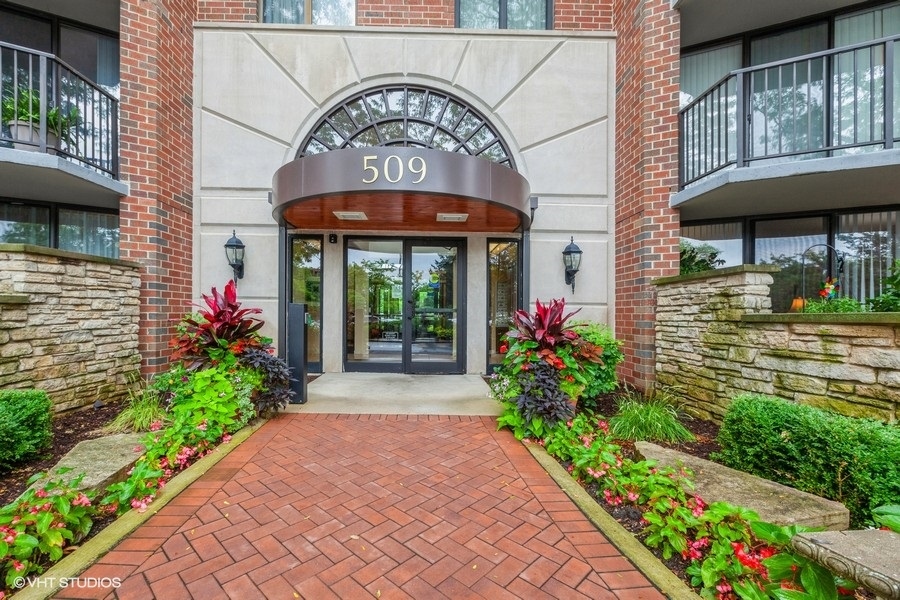 509 Aurora Avenue Unit: 108