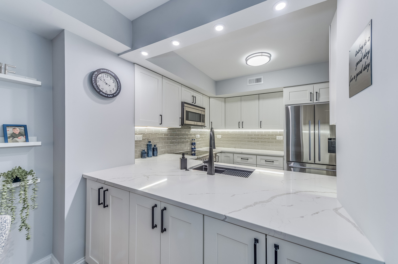 509 Aurora Avenue Unit: 205