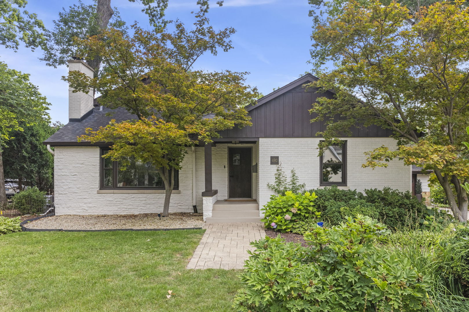 490 White Oak Drive