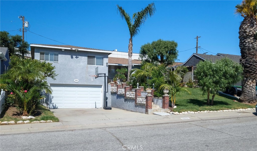 7615 Kittyhawk Avenue
