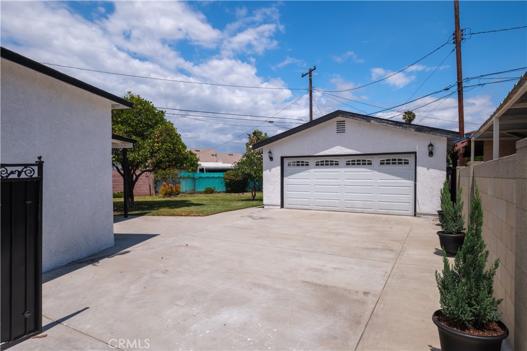 7847 Blandwood Road