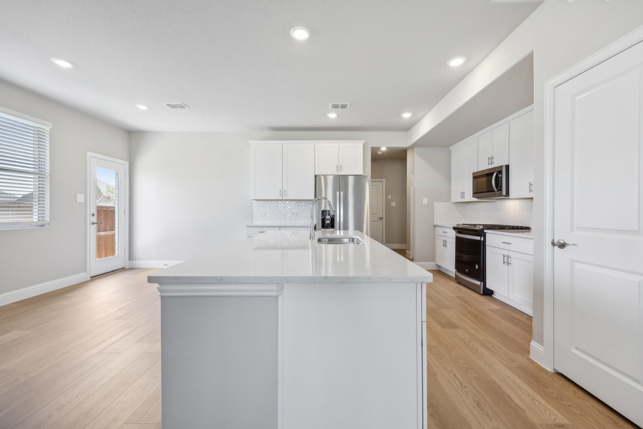 2720 Wellington Lane