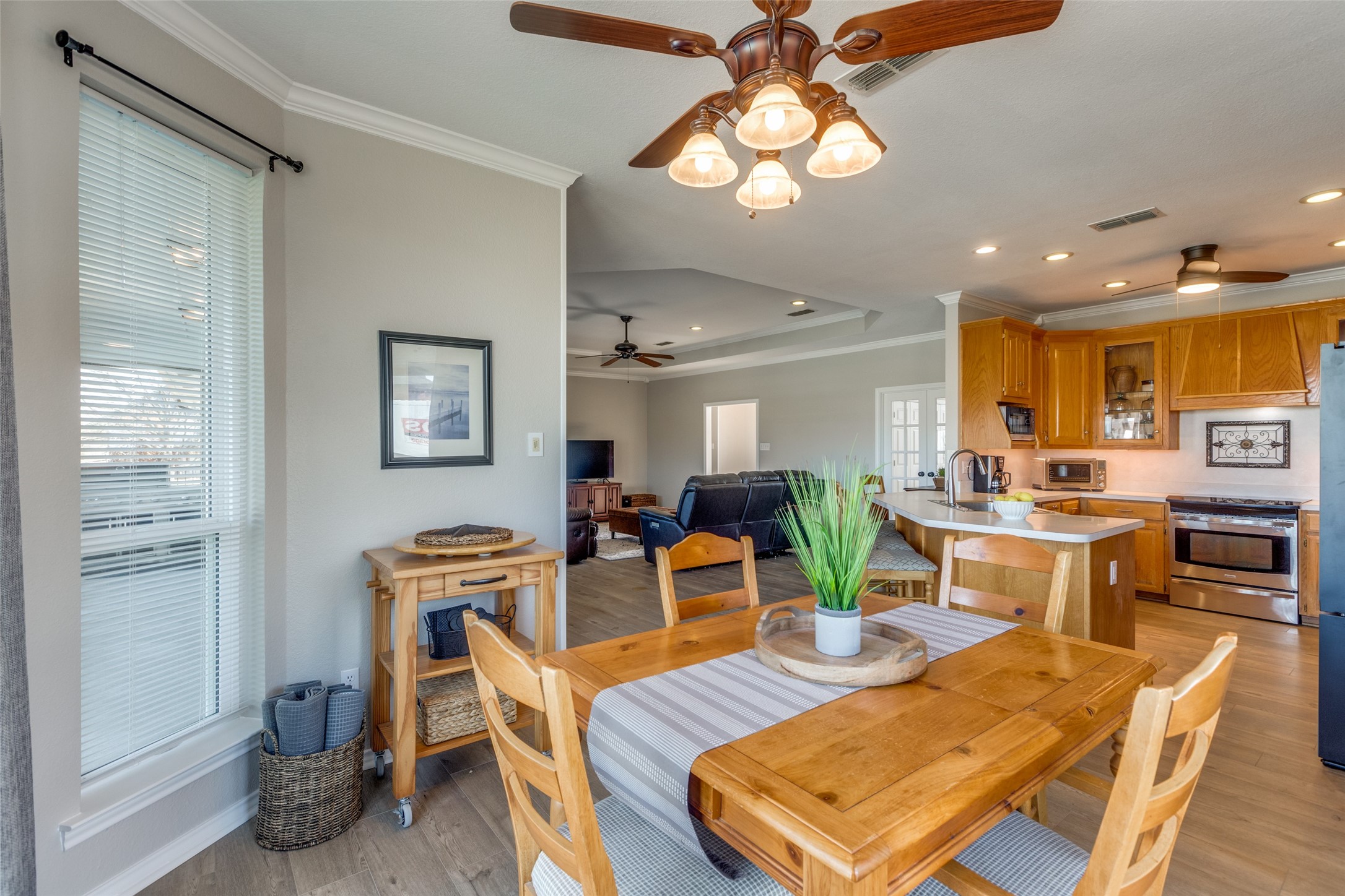 1221 Chandler Circle