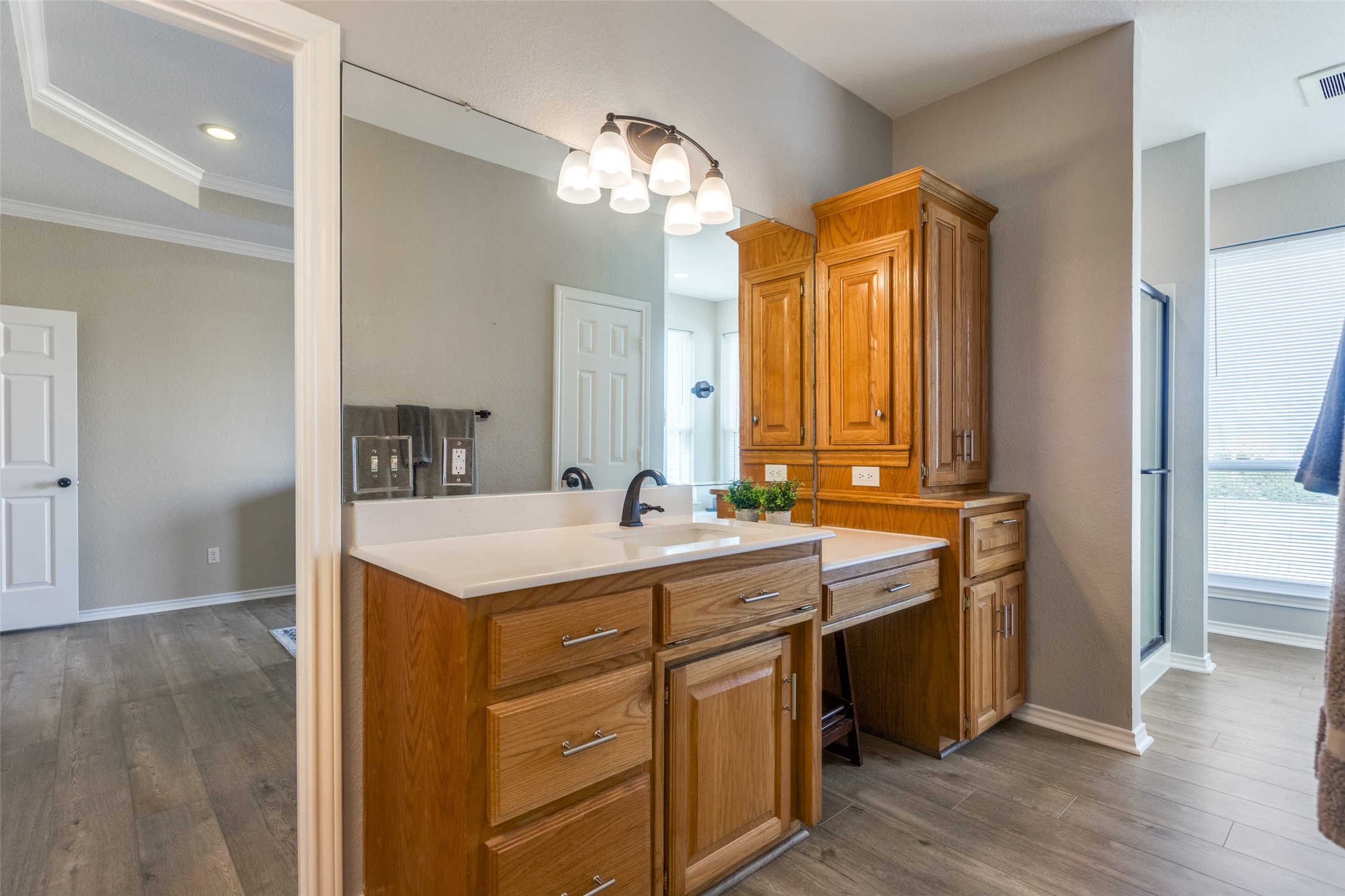 1221 Chandler Circle