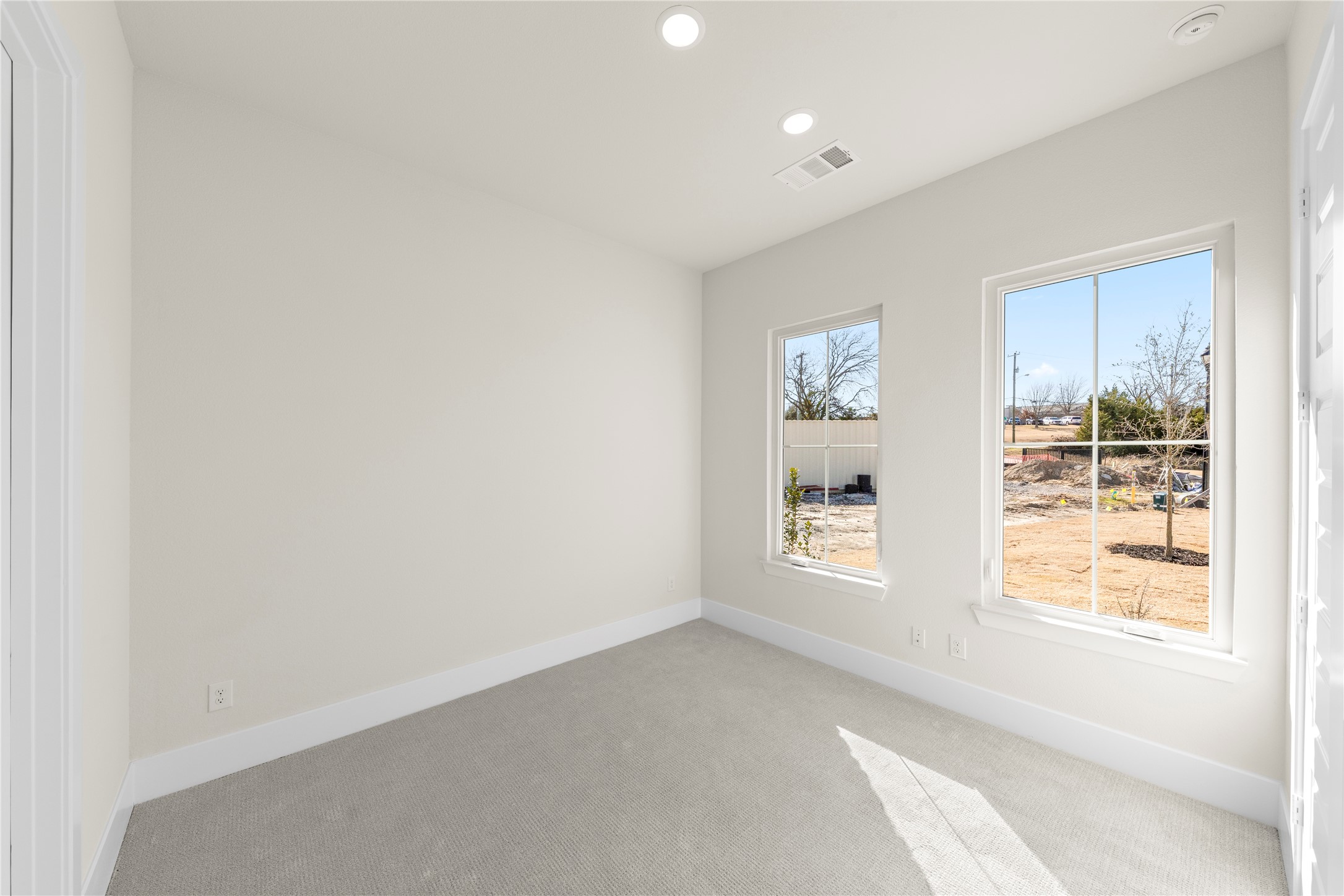 804 Marathon Court NW