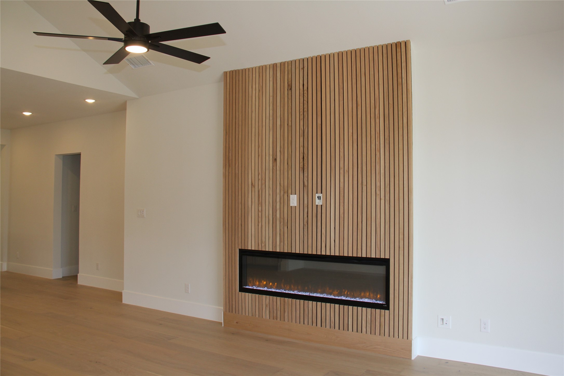 804 Marathon Court NW