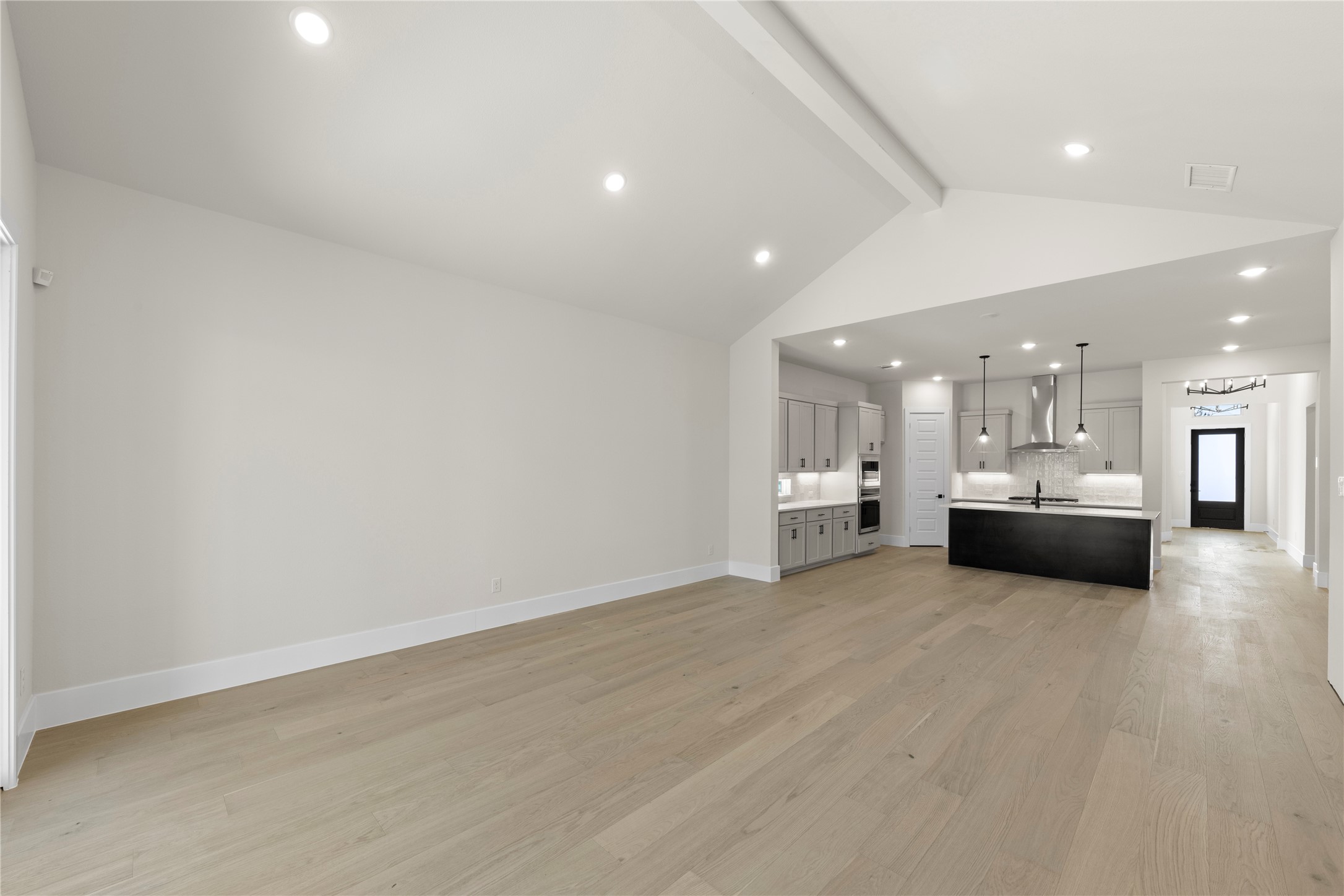 804 Marathon Court NW