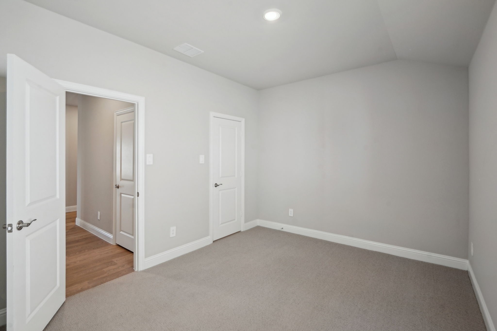 603 Ezra Lane