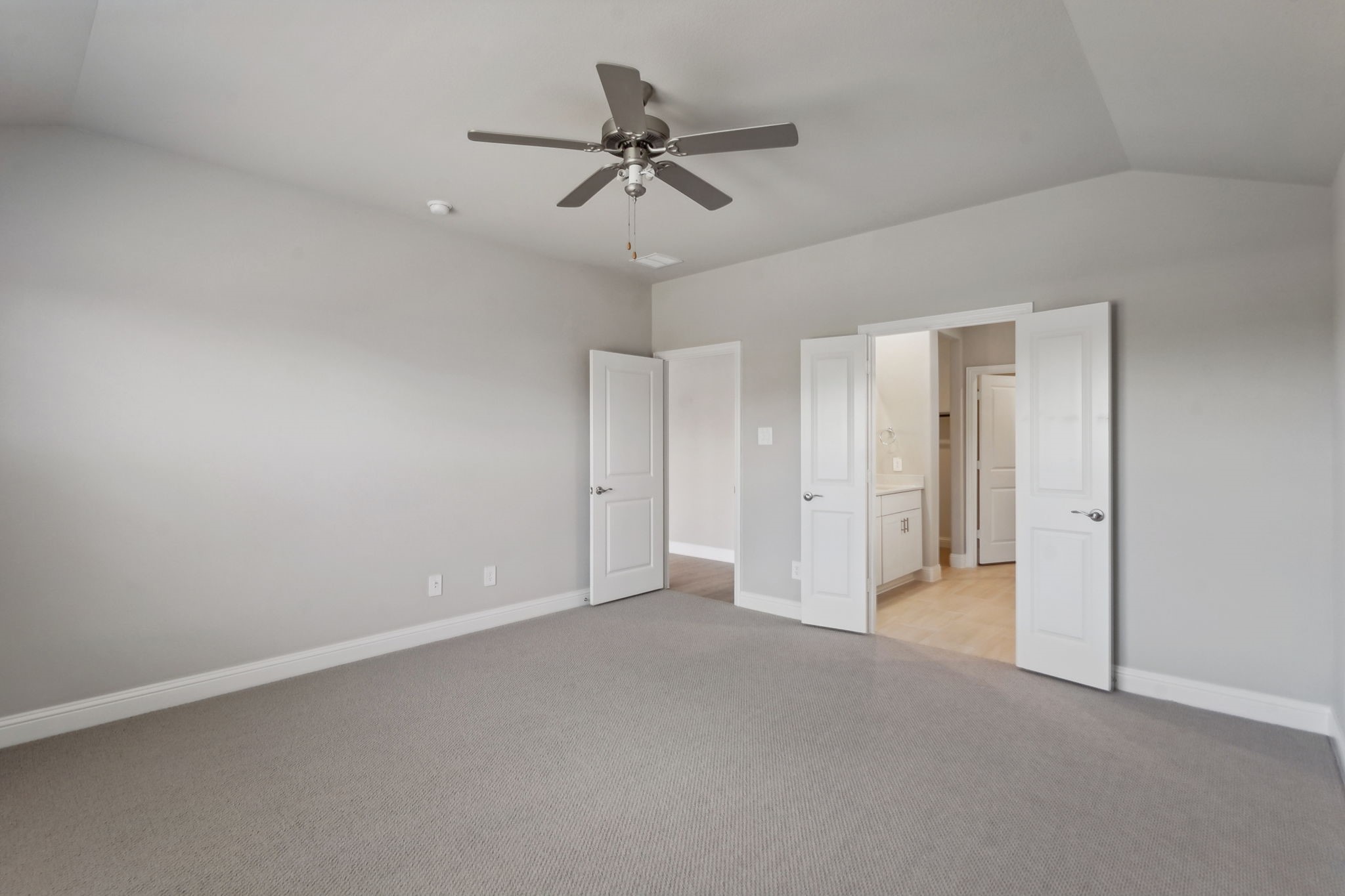 603 Ezra Lane