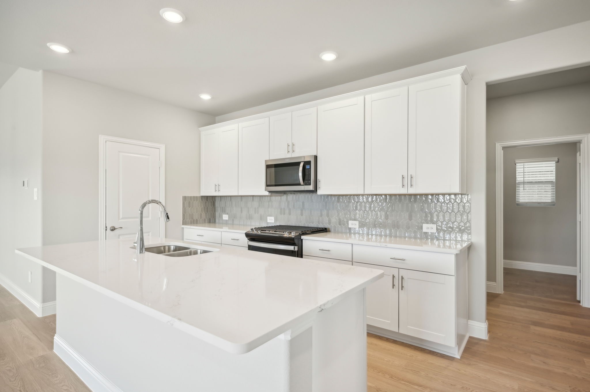 604 Willet Drive