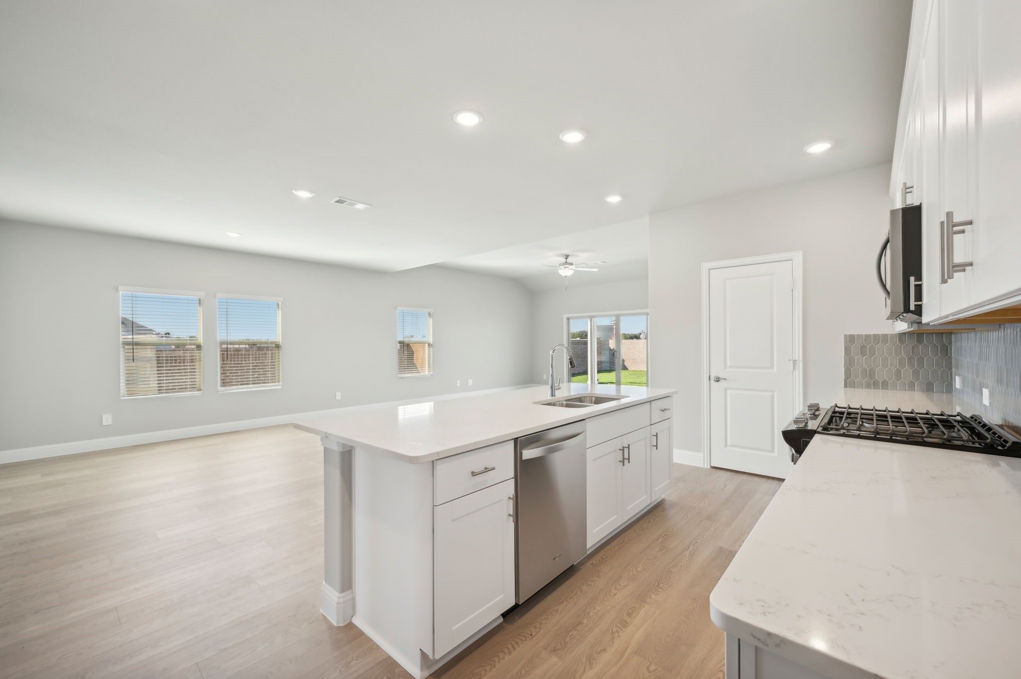 604 Willet Drive