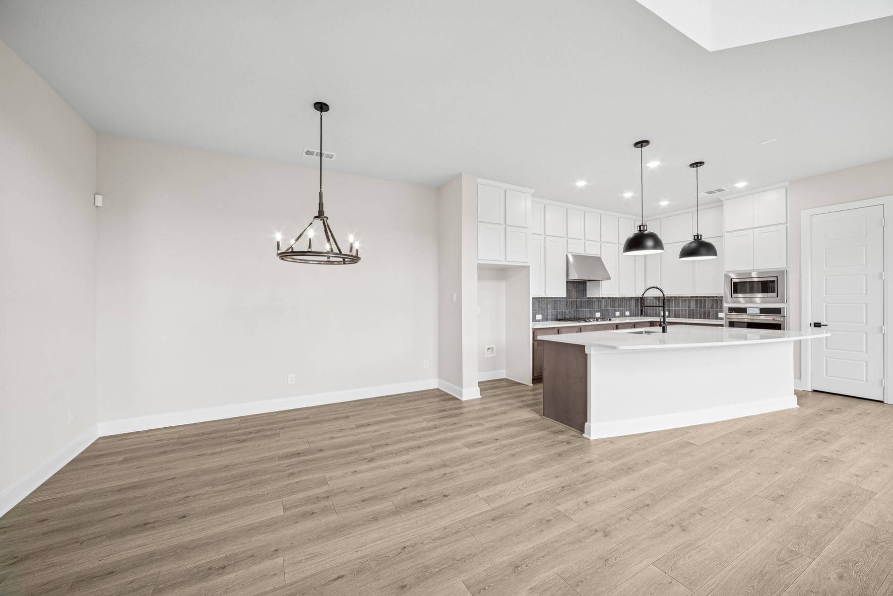 2225 Heather Hills Drive