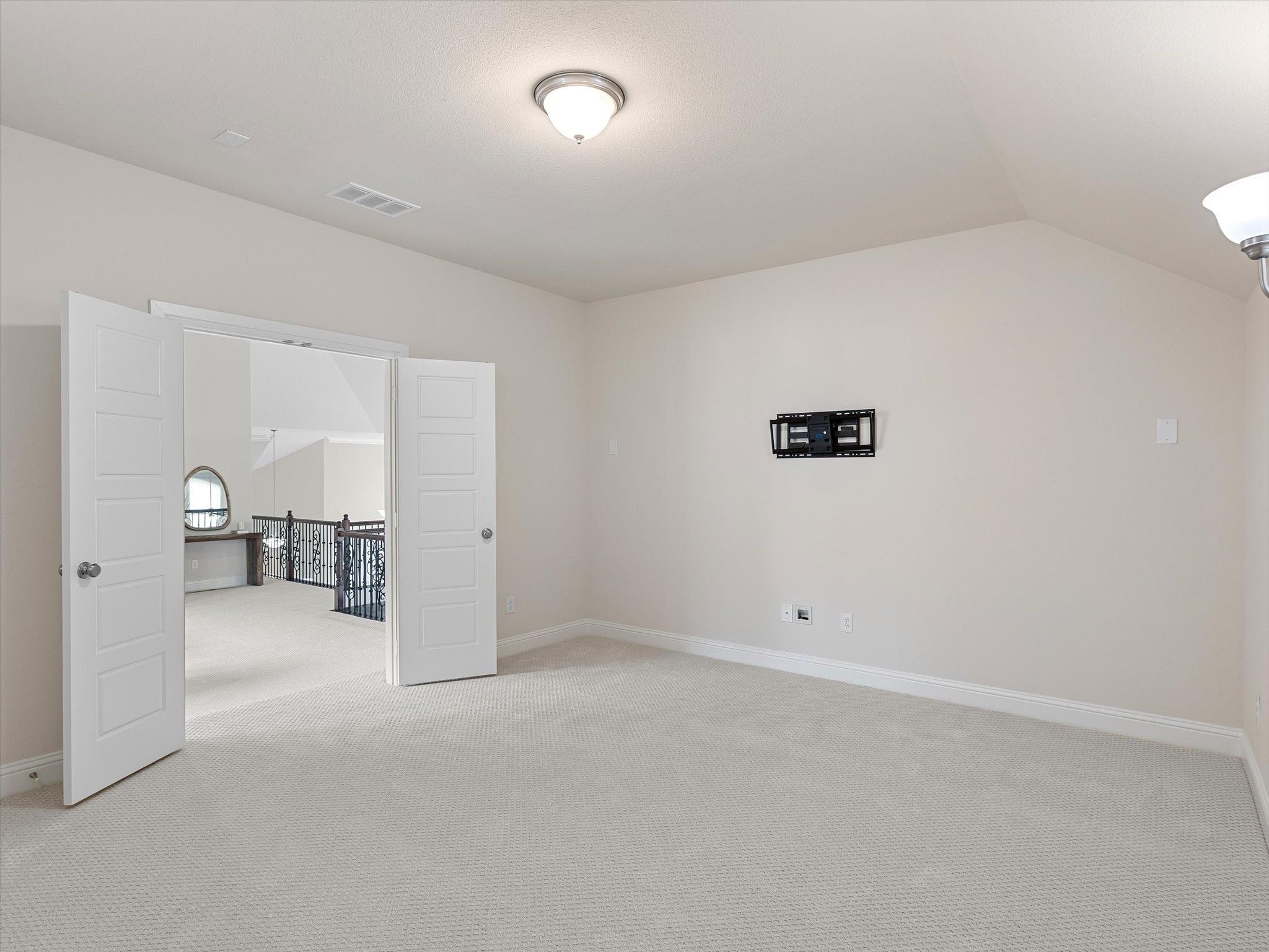 7709 Choctaw Lane