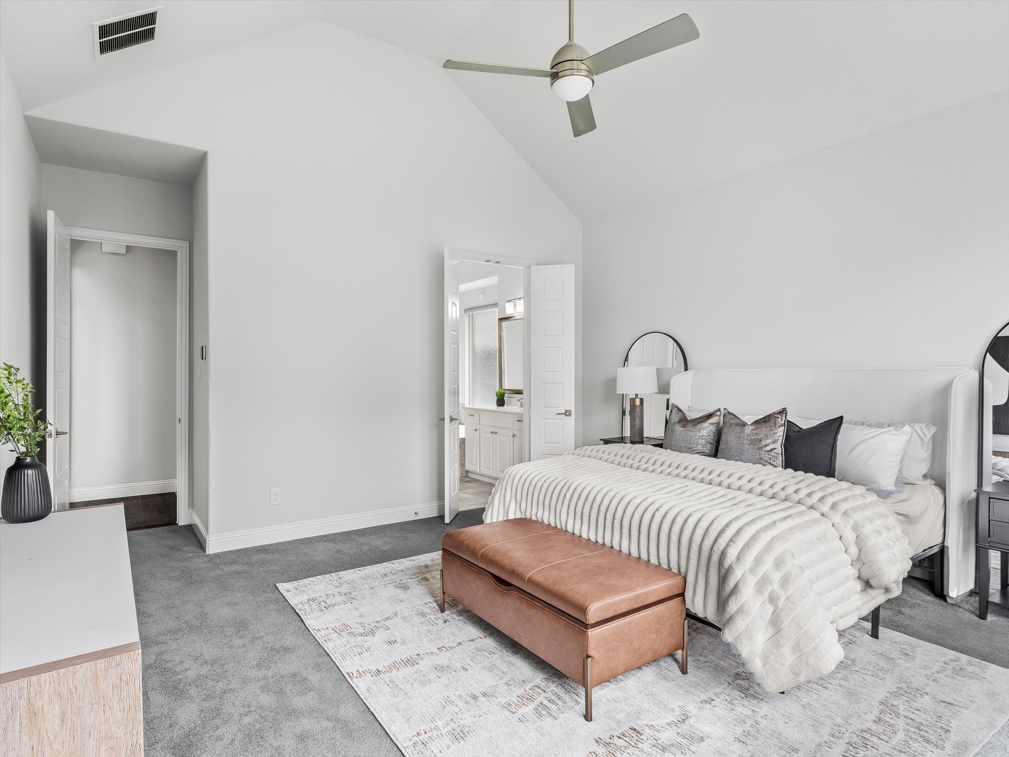 13194 Brokers Tip Lane