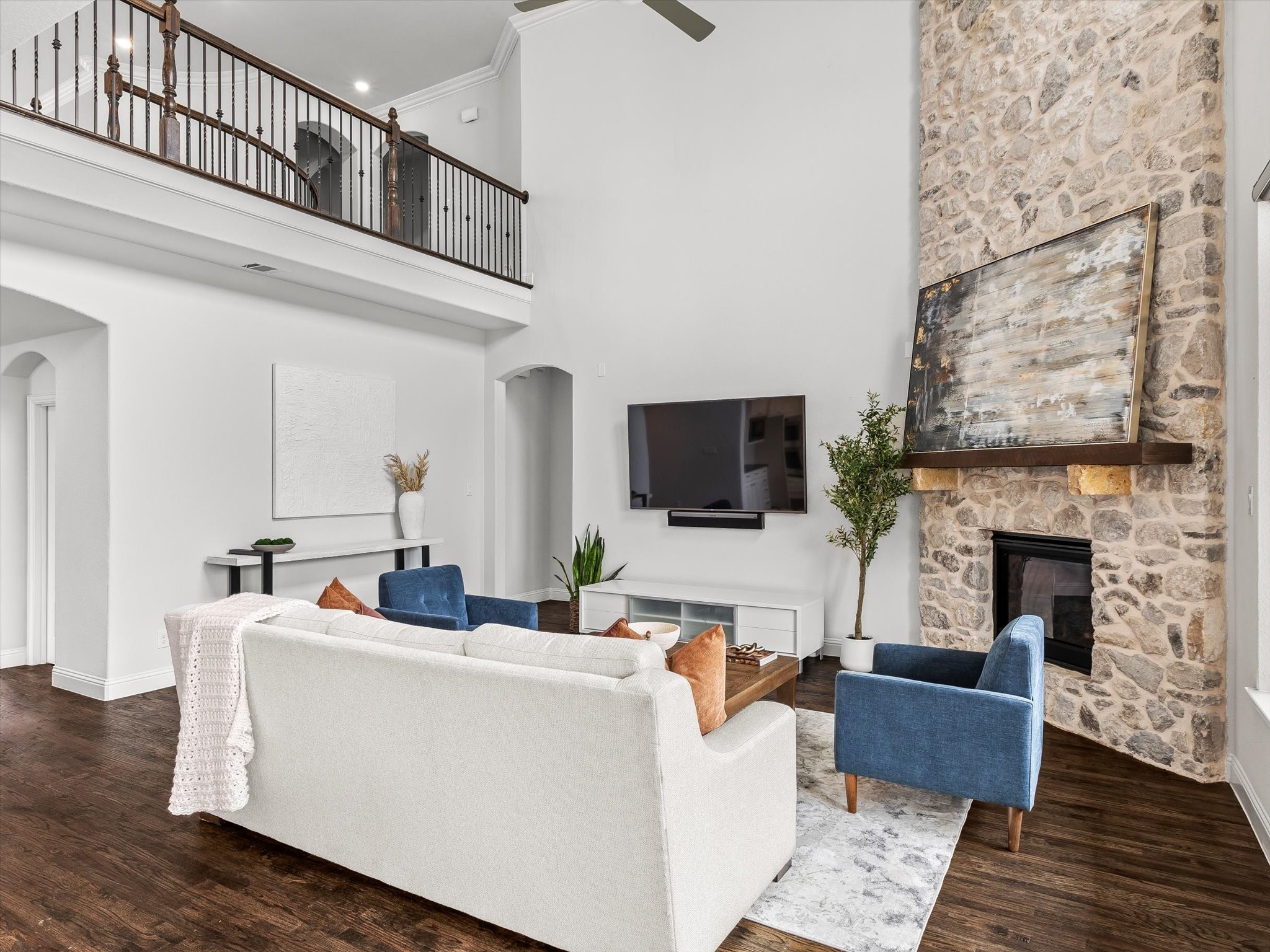 13194 Brokers Tip Lane