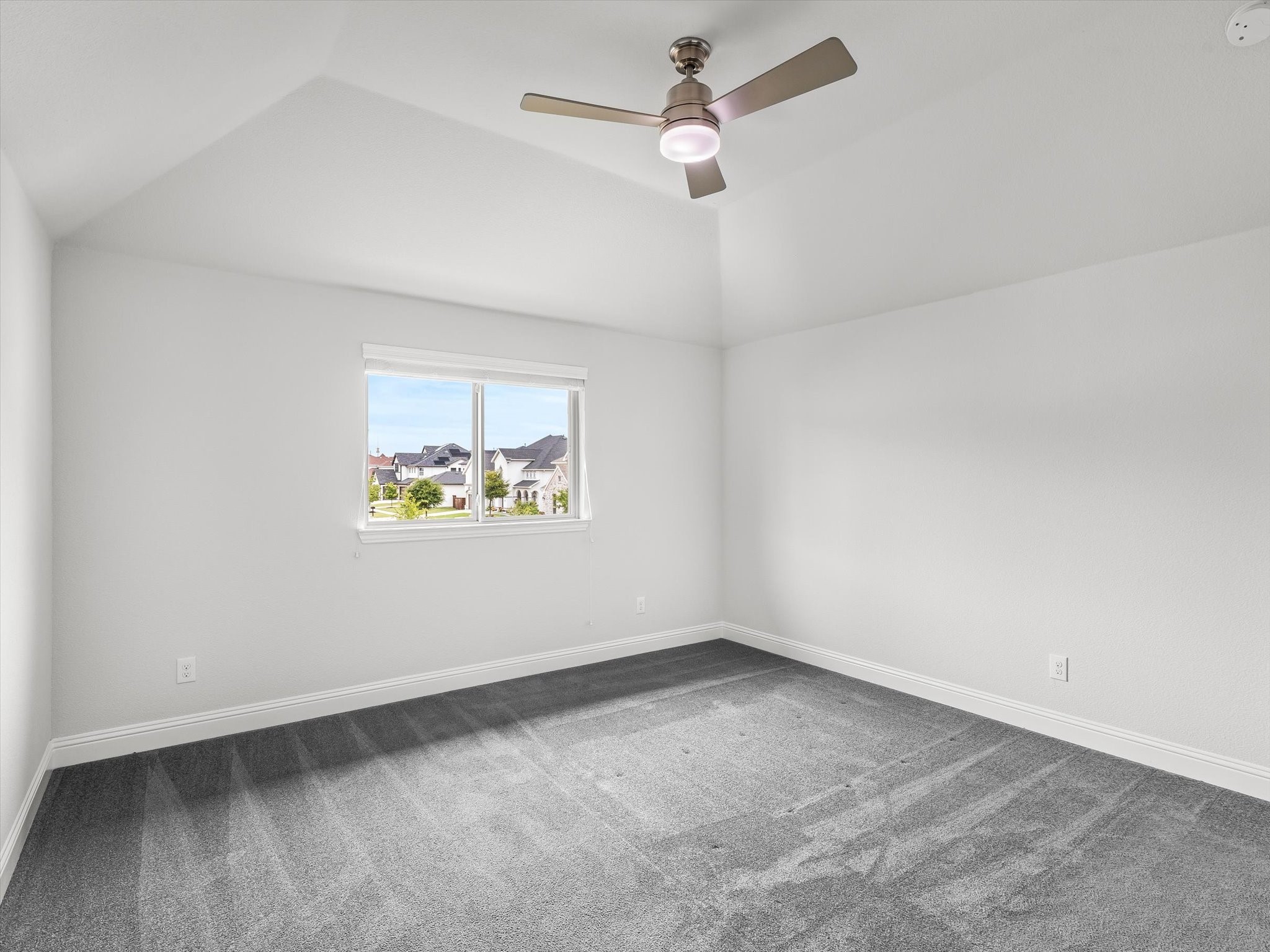 13194 Brokers Tip Lane