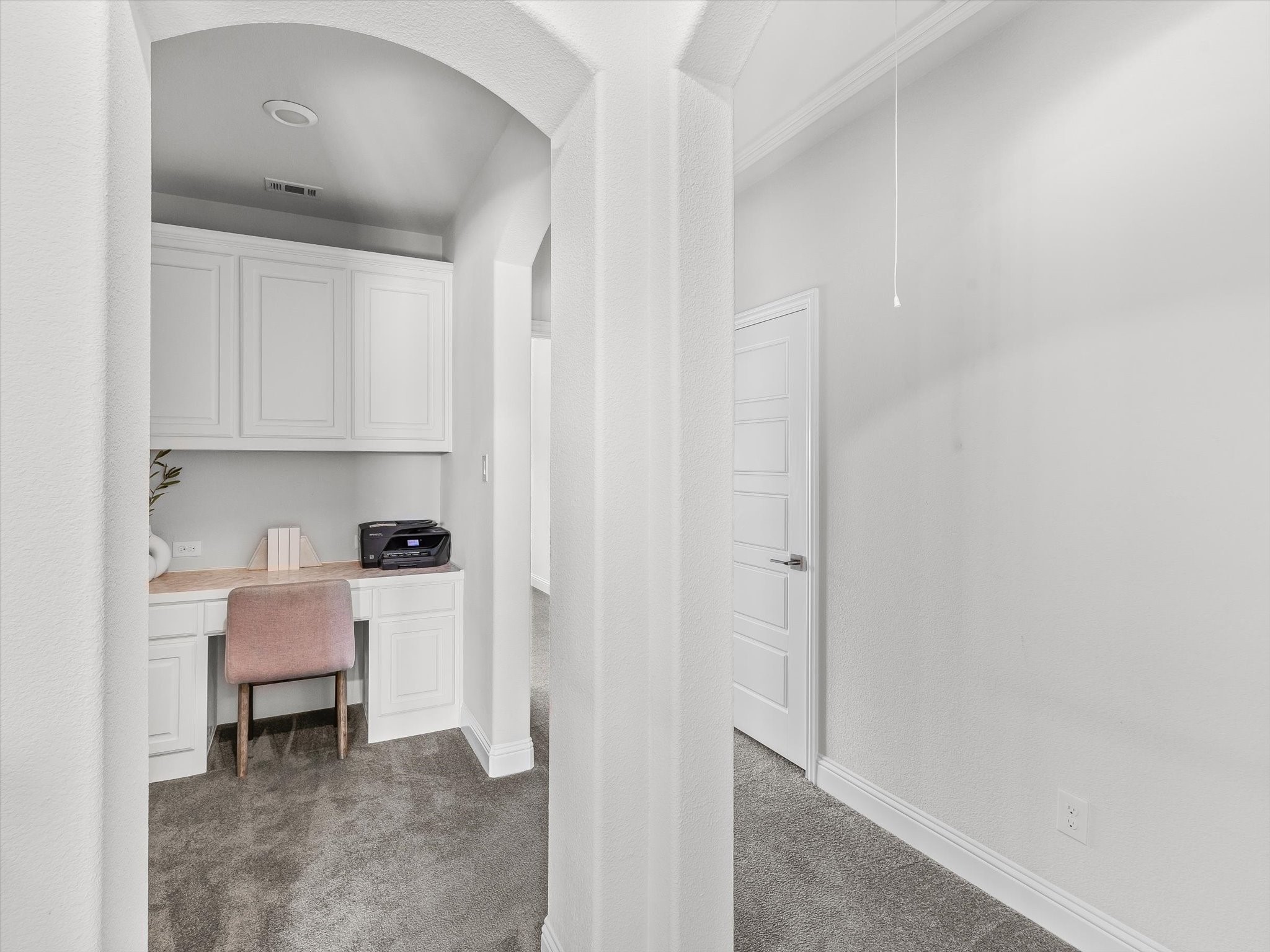 13194 Brokers Tip Lane