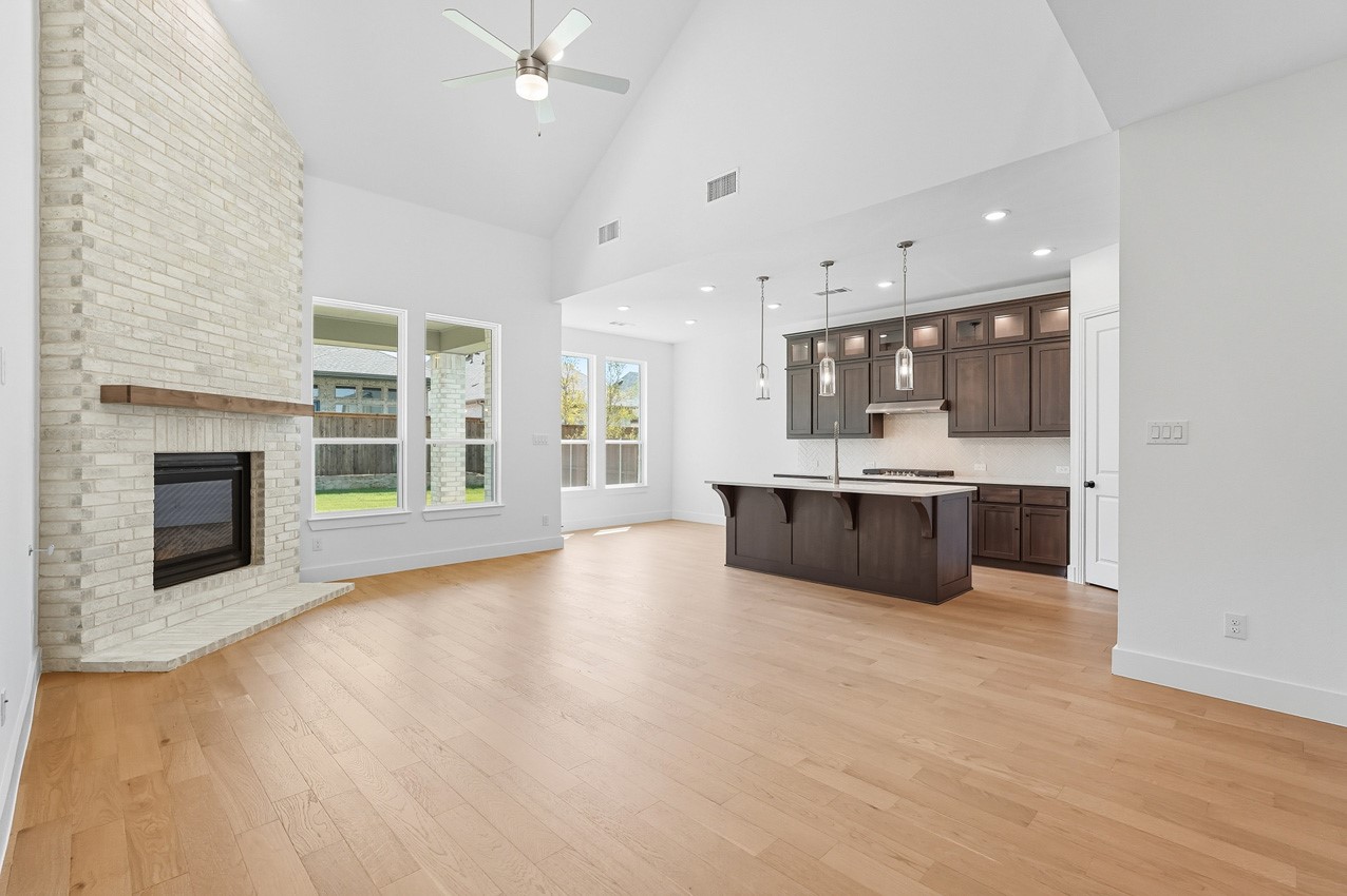2409 Plumeria Lane
