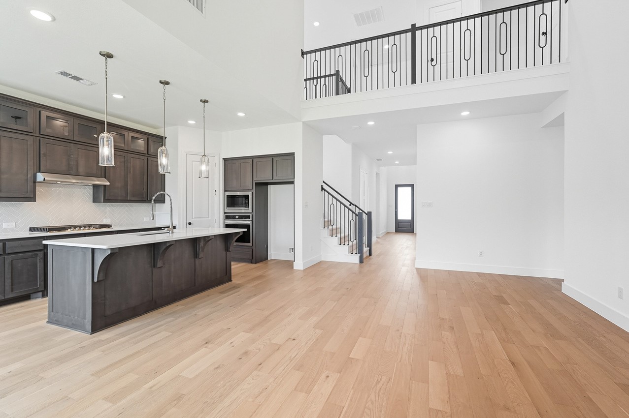 2409 Plumeria Lane