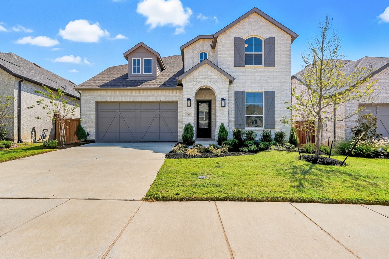 2409 Plumeria Lane