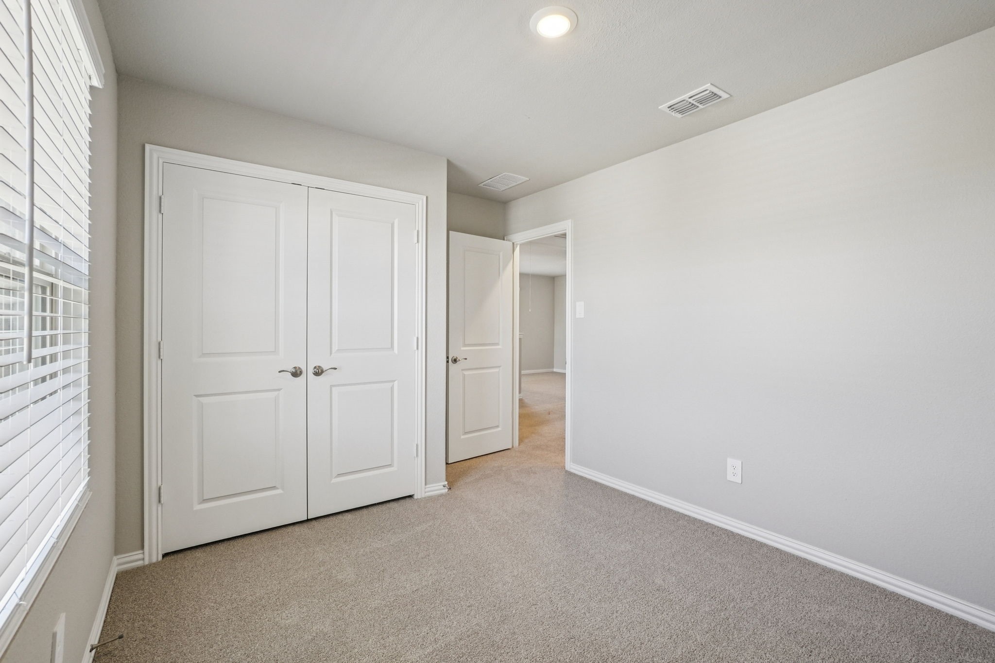 519 Clover Creek Drive