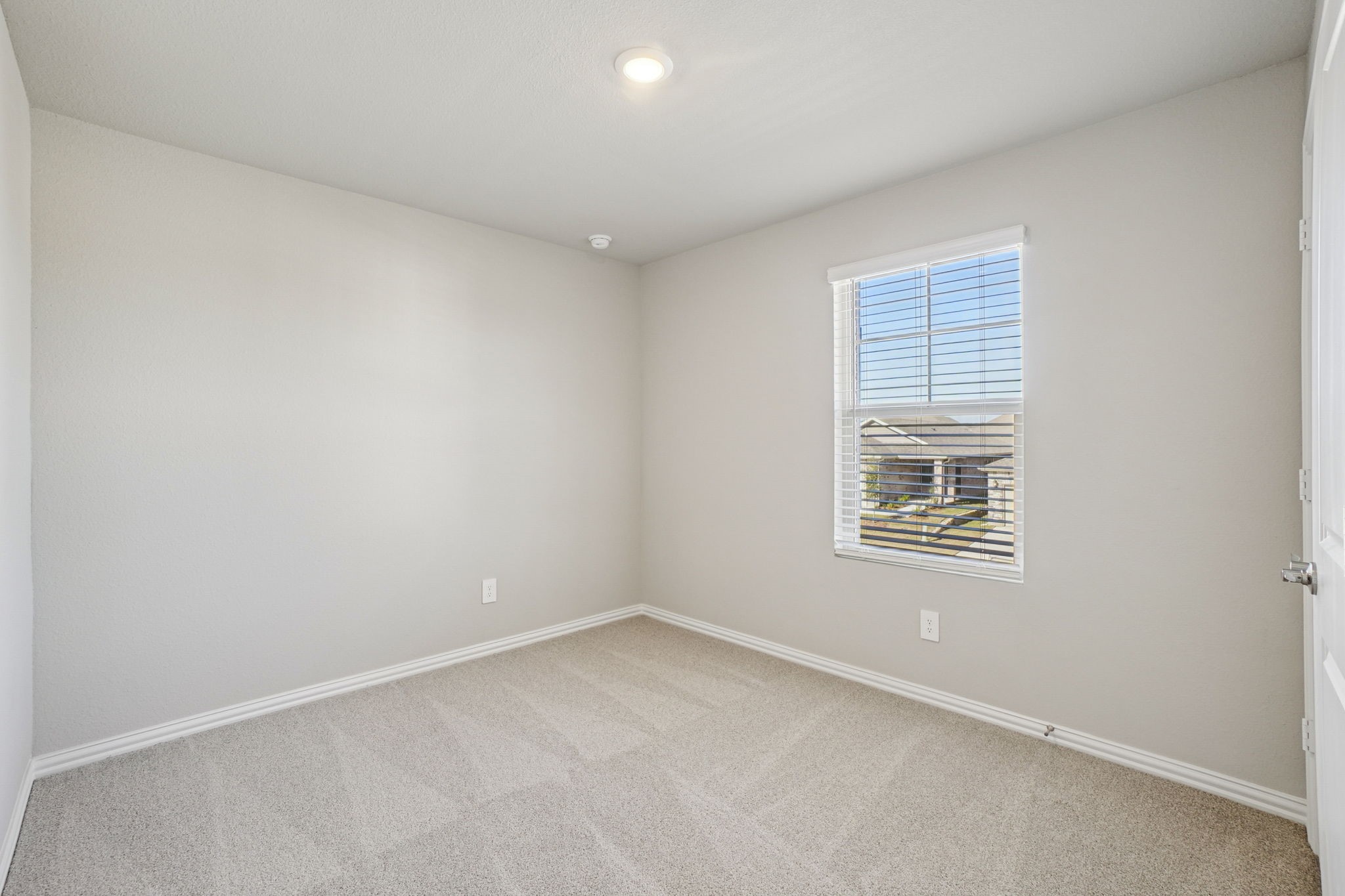 519 Clover Creek Drive