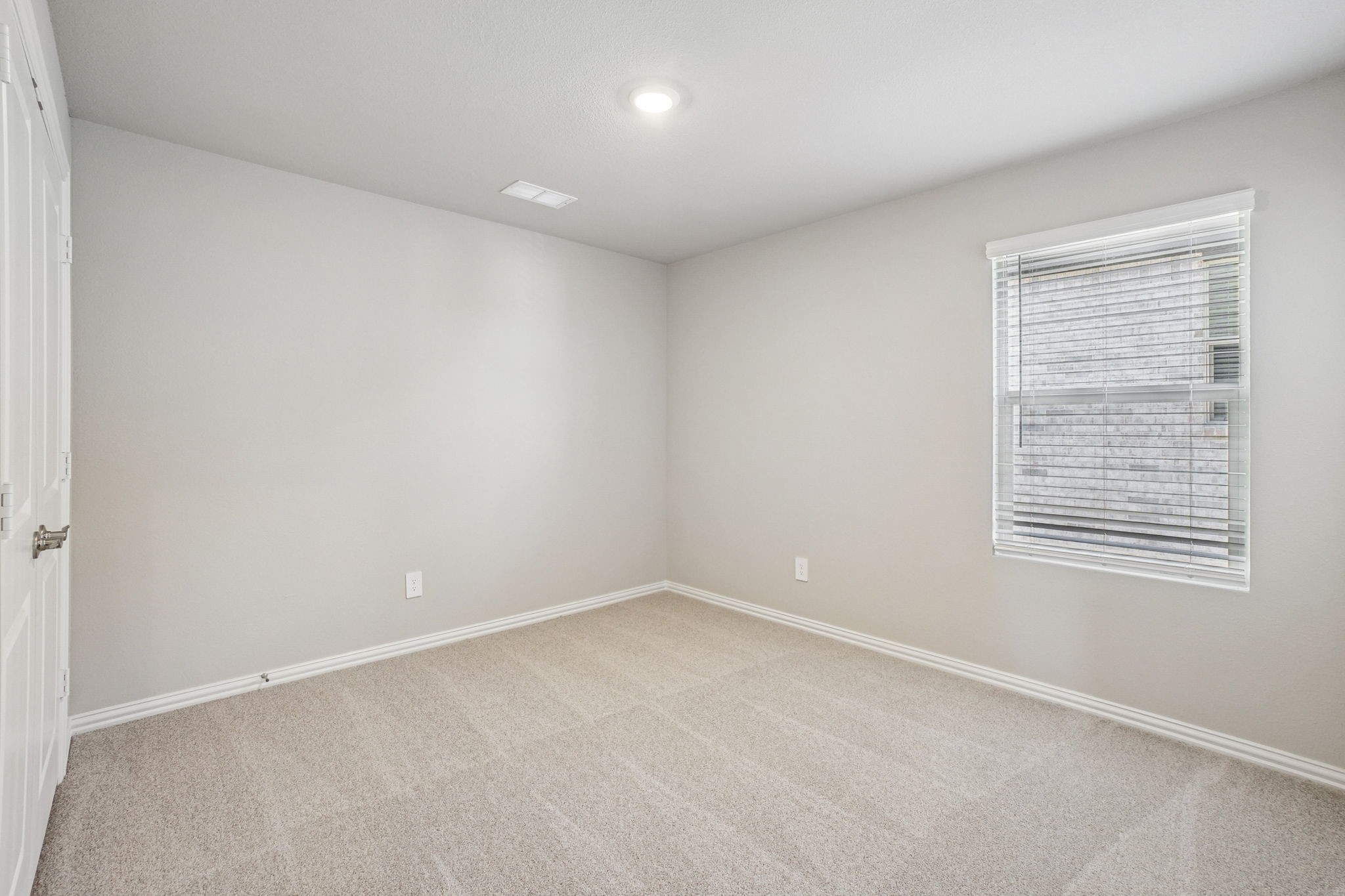 519 Clover Creek Drive