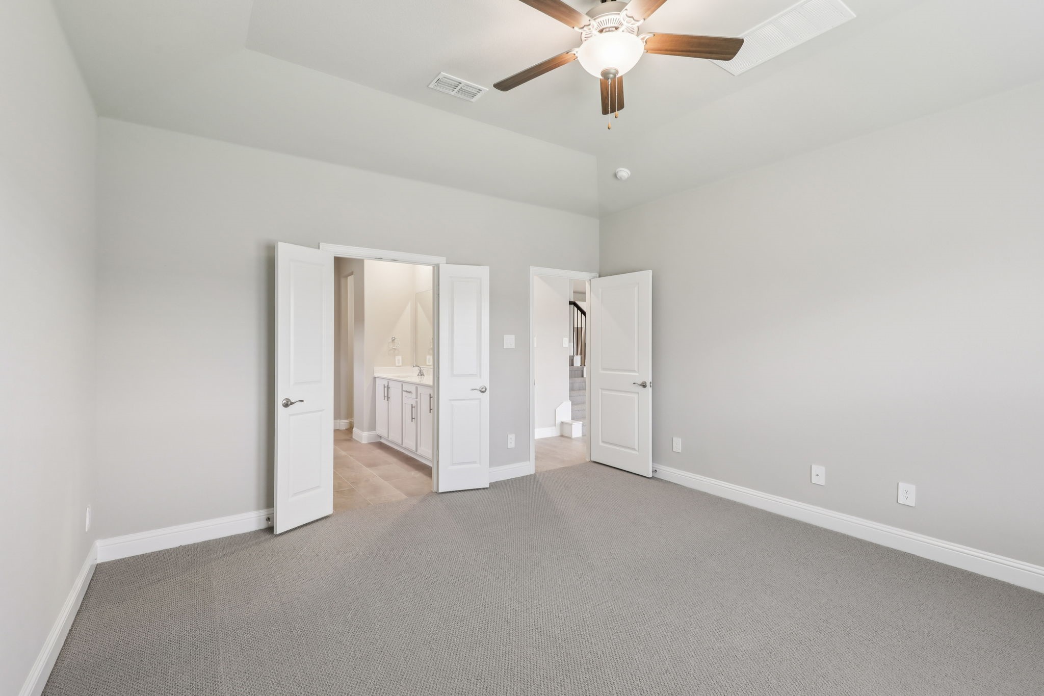 513 Midnight Oak Drive