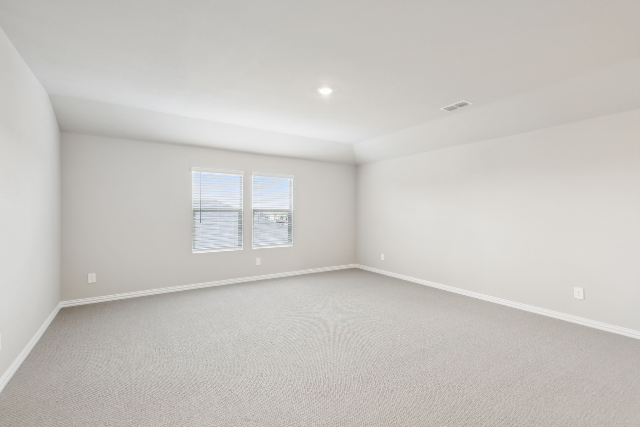 513 Midnight Oak Drive