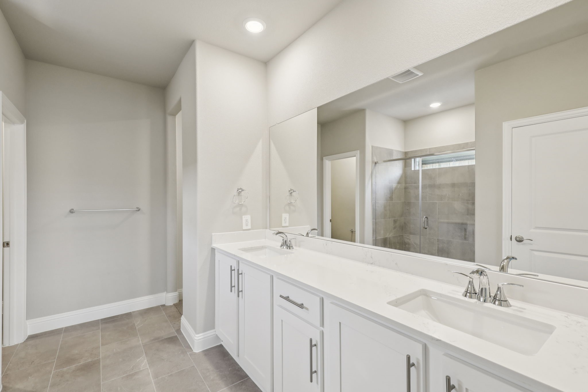 513 Midnight Oak Drive