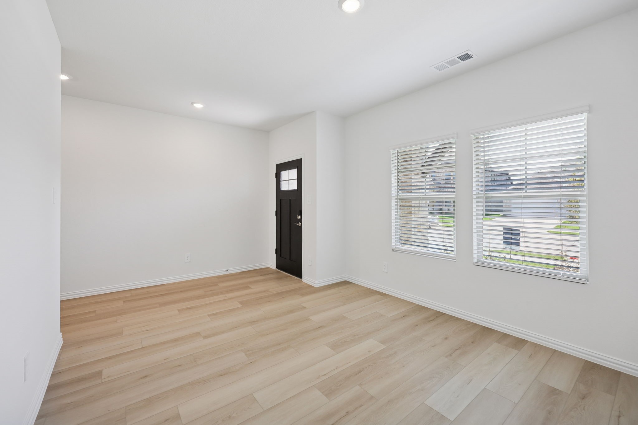 507 Midnight Oak Drive