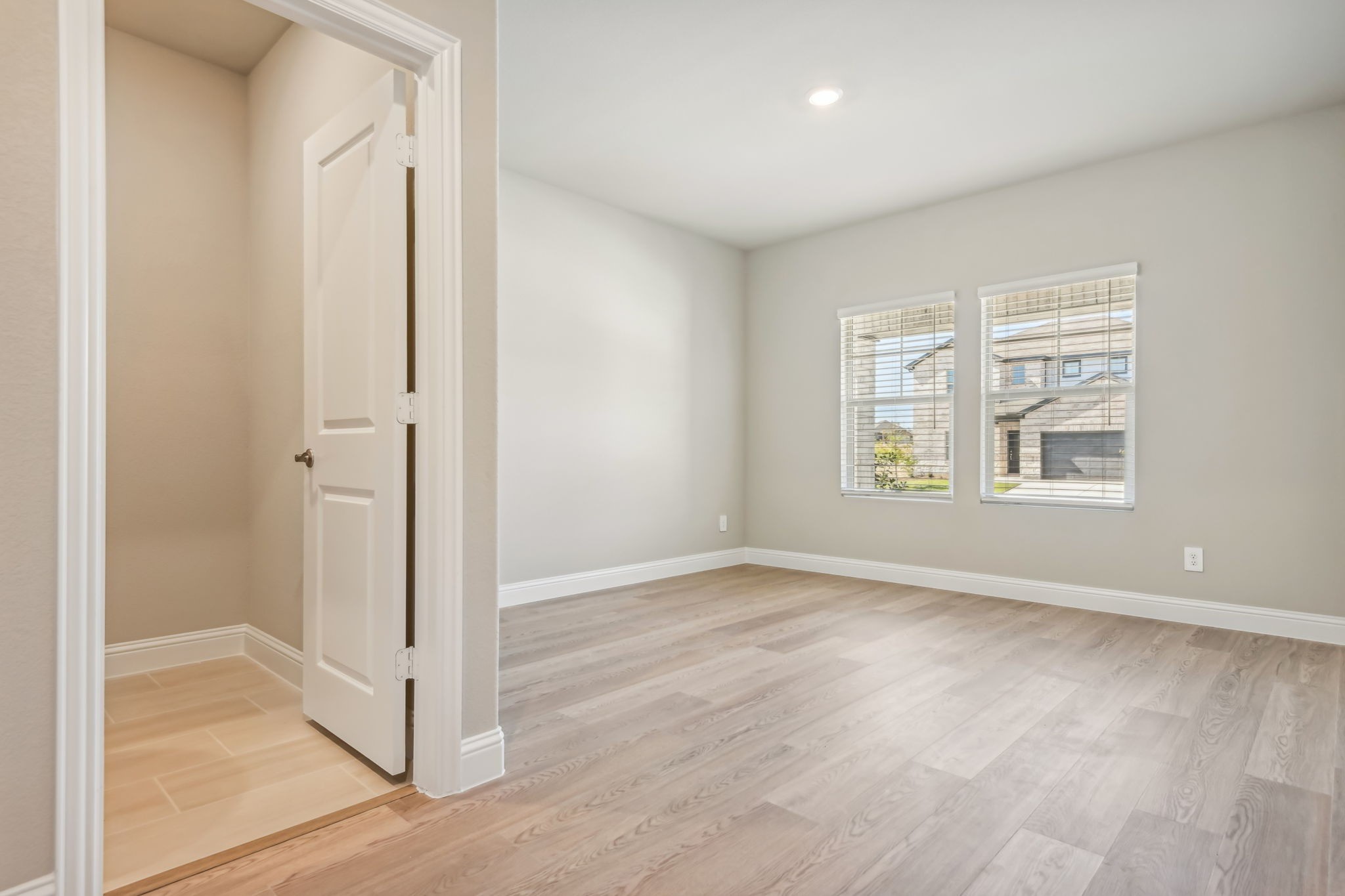 501 Midnight Oak Drive