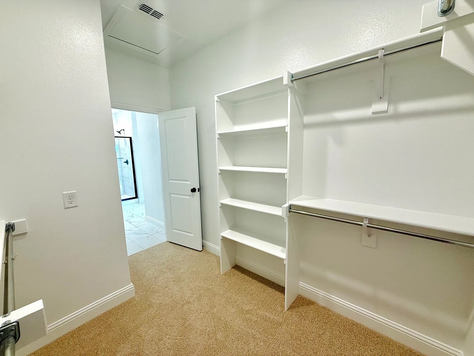 2124 Rhodora Avenue