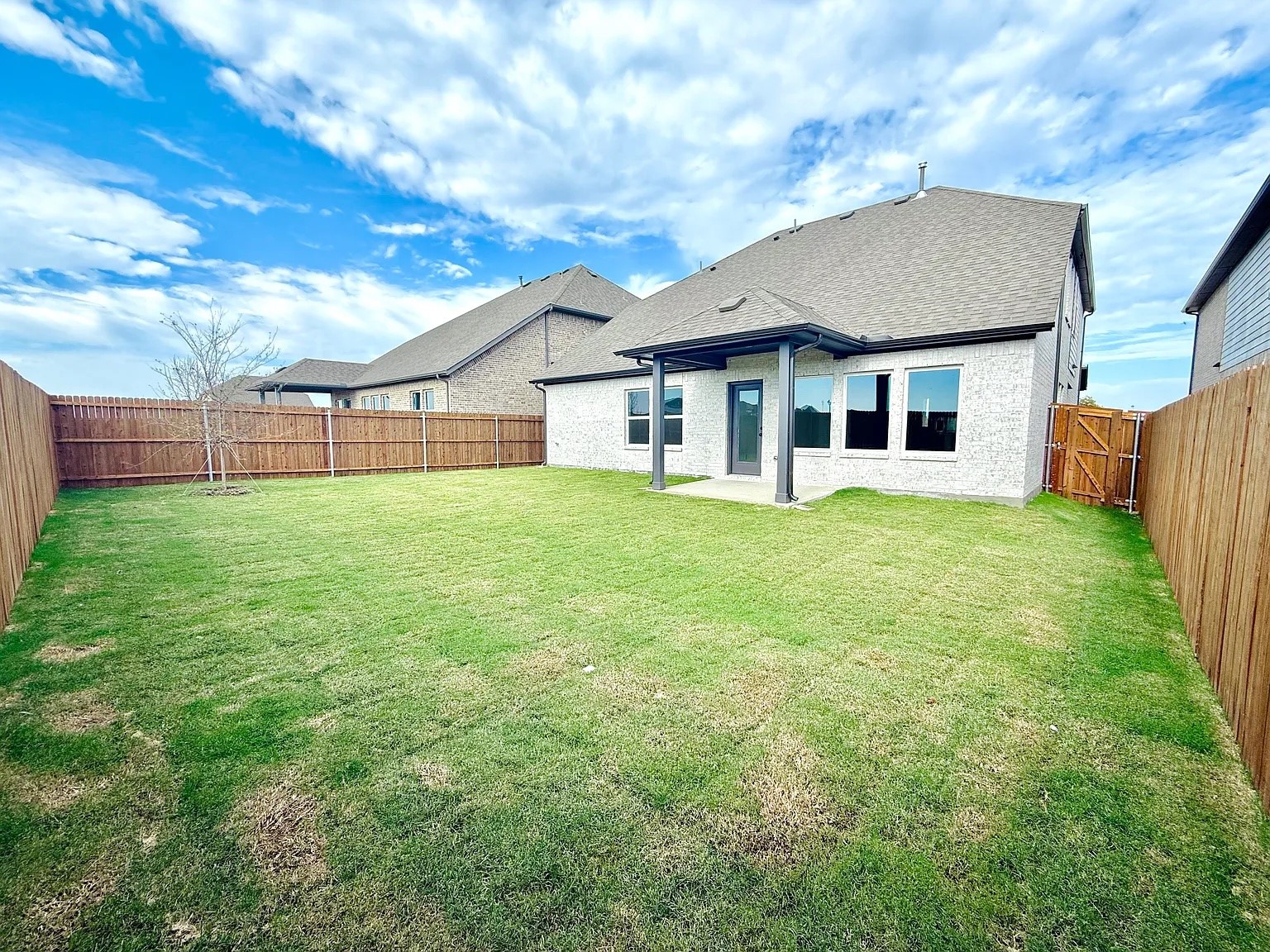 2124 Rhodora Avenue