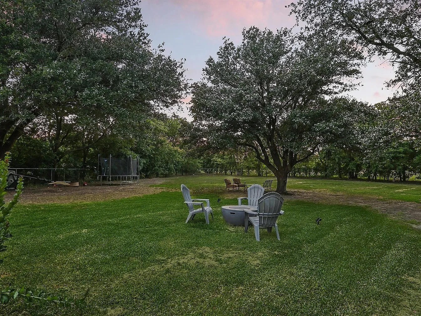 16485 Red Wood Circle W