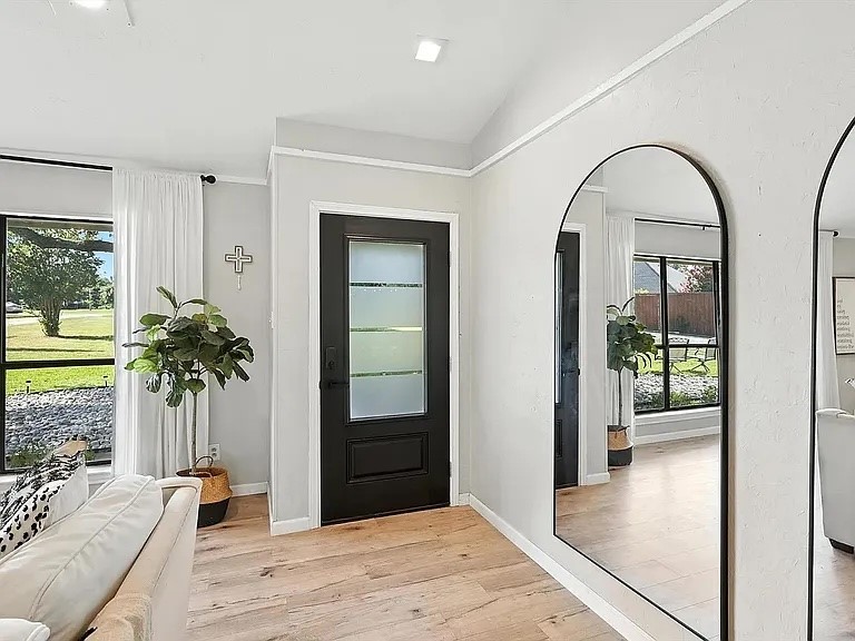 16485 Red Wood Circle W