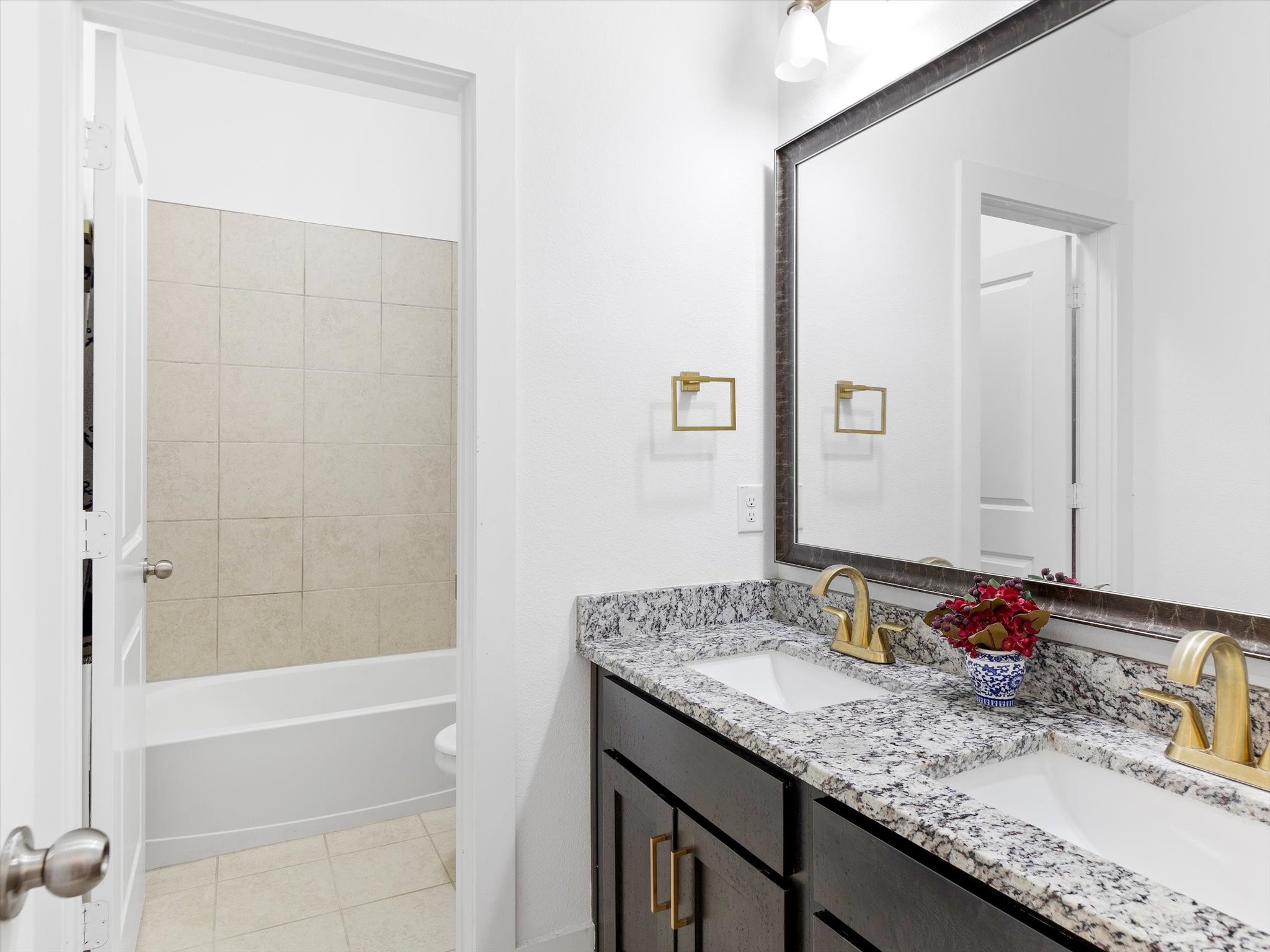 1204 Villalonga Drive