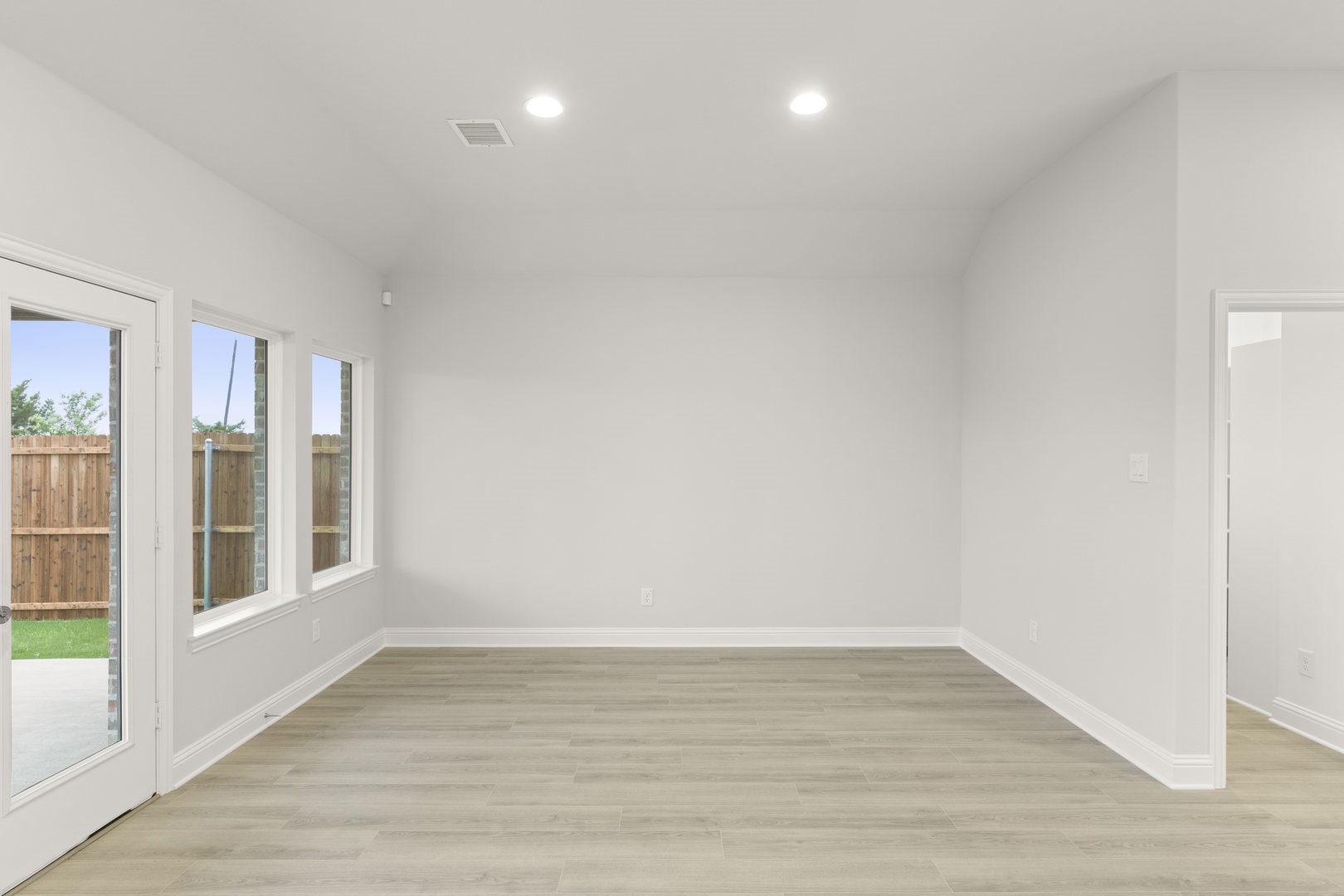 1232 Redcoat Drive