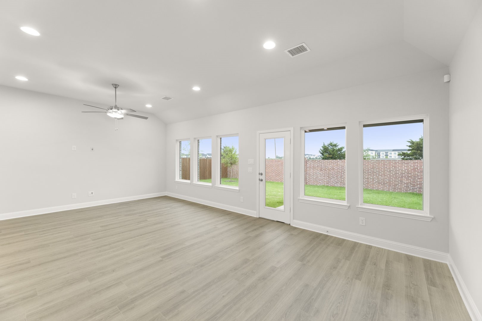 1232 Redcoat Drive