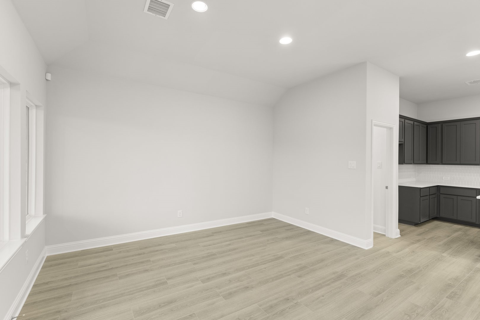 1232 Redcoat Drive