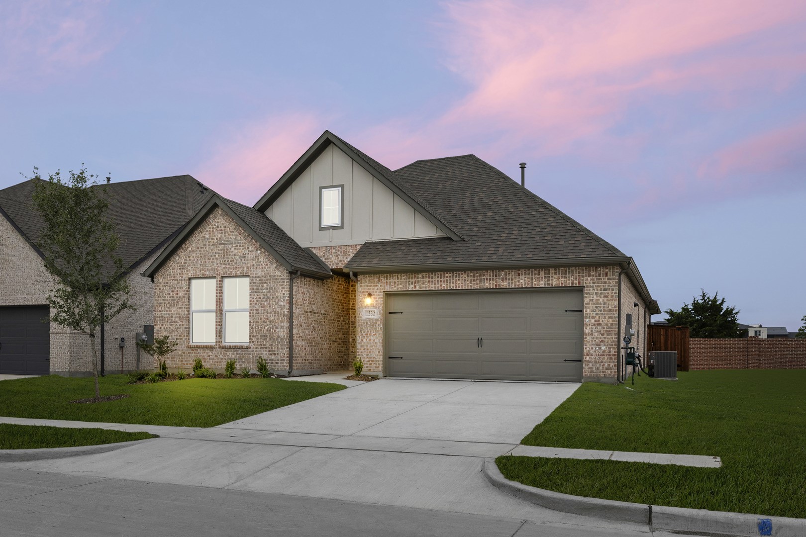 1232 Redcoat Drive