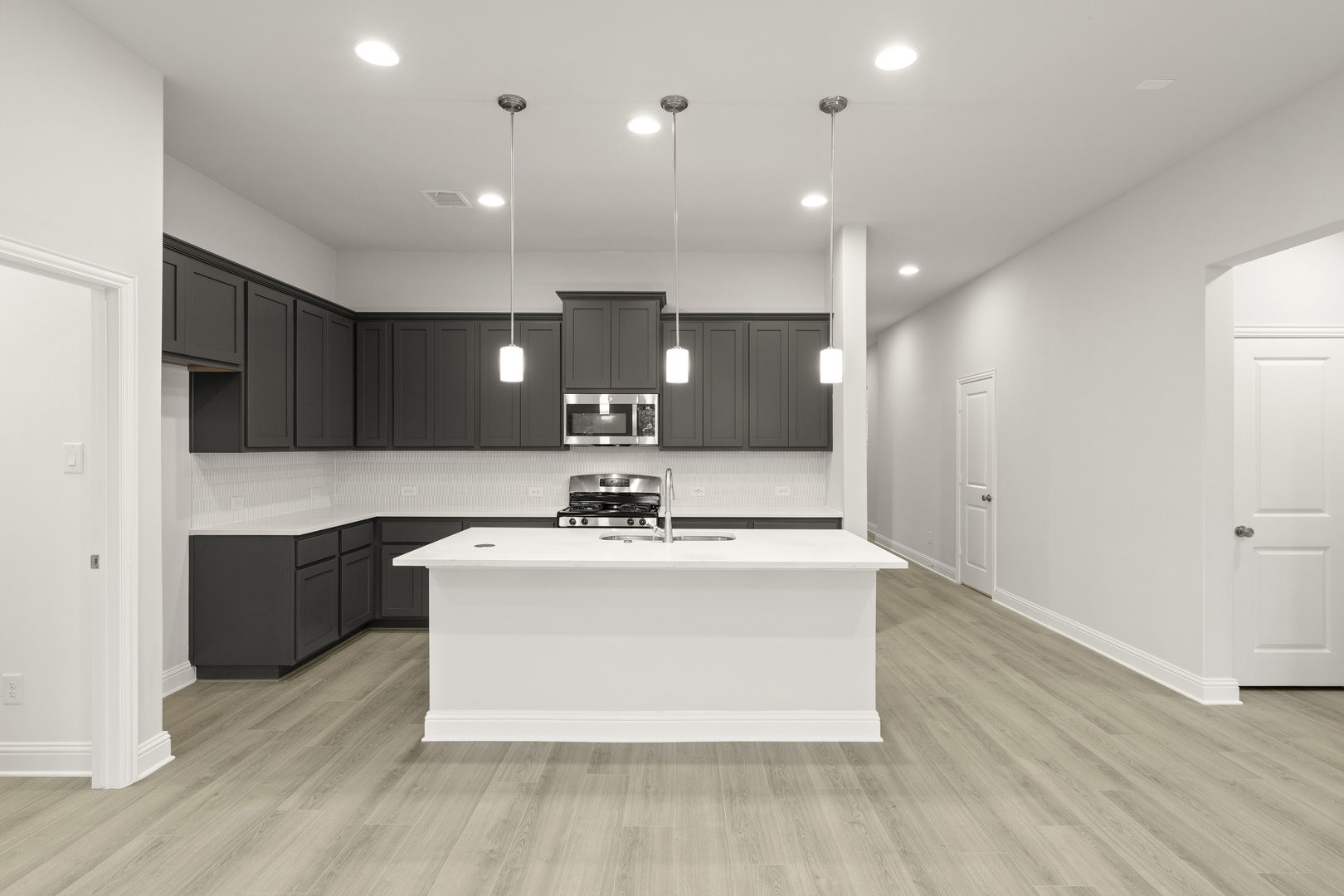 1232 Redcoat Drive