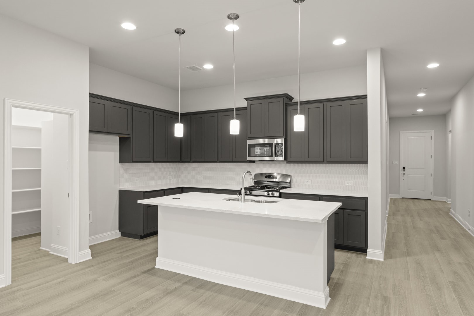 1232 Redcoat Drive